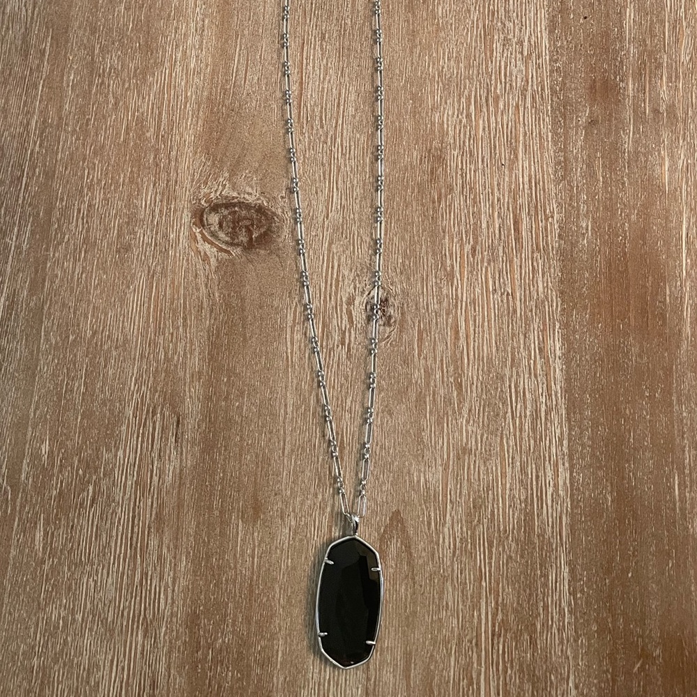 Kendra Scott Elle Necklace